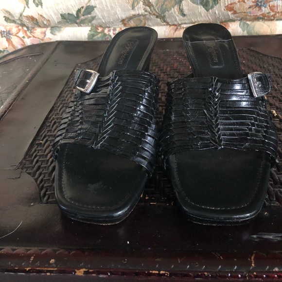 Shoes - Picture 3 of 3